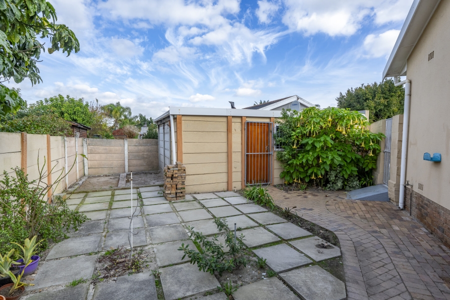 3 Bedroom Property for Sale in Ferndale Western Cape